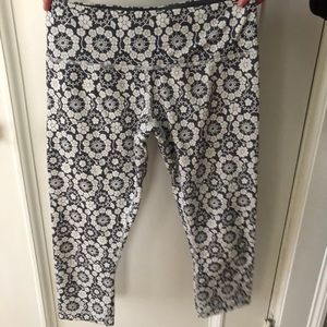 Lululemon cropped floral leggings